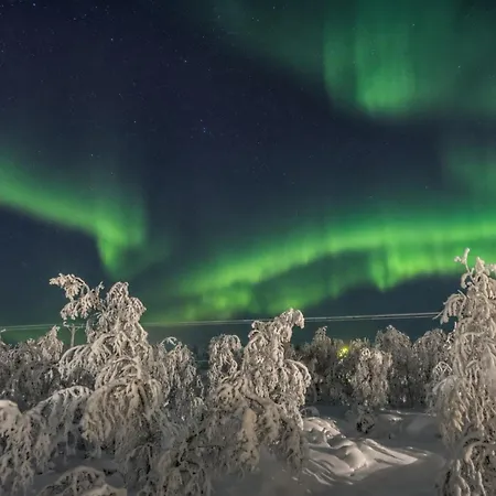 Oula C - Northern Lights Base Incl Sauna, Wifi, Smart Tv アパート *