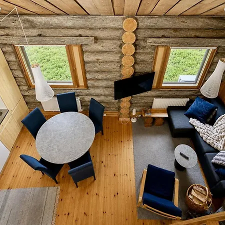 アパート Oula C - Northern Lights Base Incl Sauna, Wifi, Smart Tv サーリセルカ